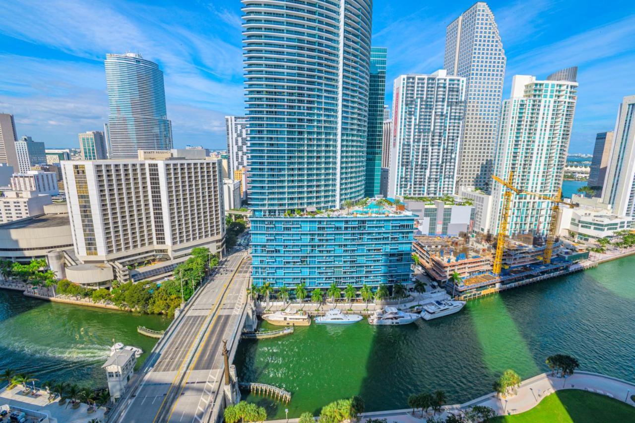 Icon Brickell Residences Miami Exterior photo